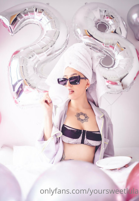 hotsweetlola star nice pic