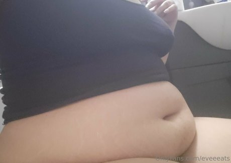 eveeeats hd actress pic