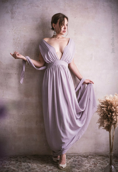 thick latina milf onlyfans adult photo