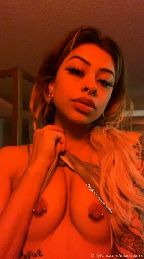 miascreams perfect pornstar images