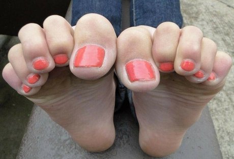 Californiafootexchange free actress galleries