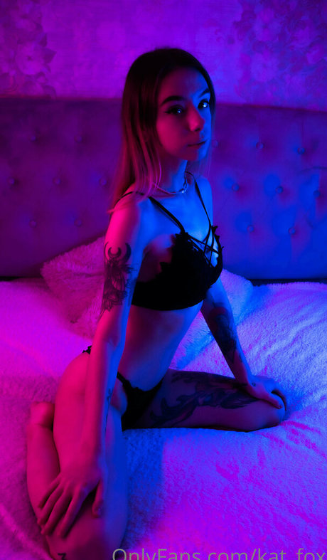 kat fox star pretty pictures