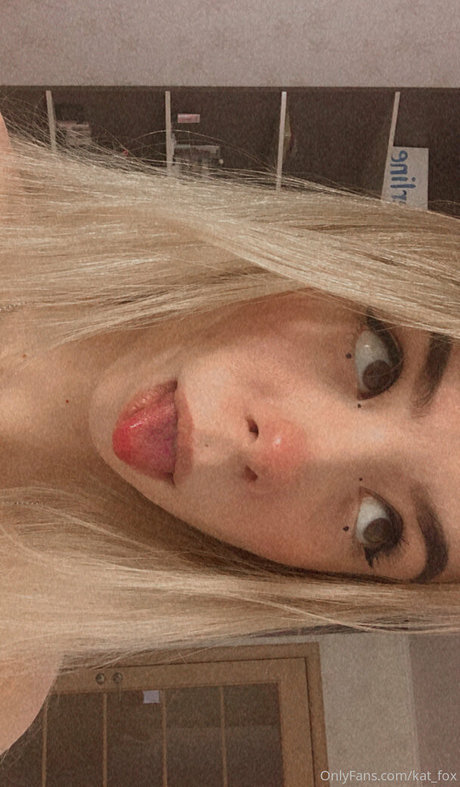 kat fox star art pictures