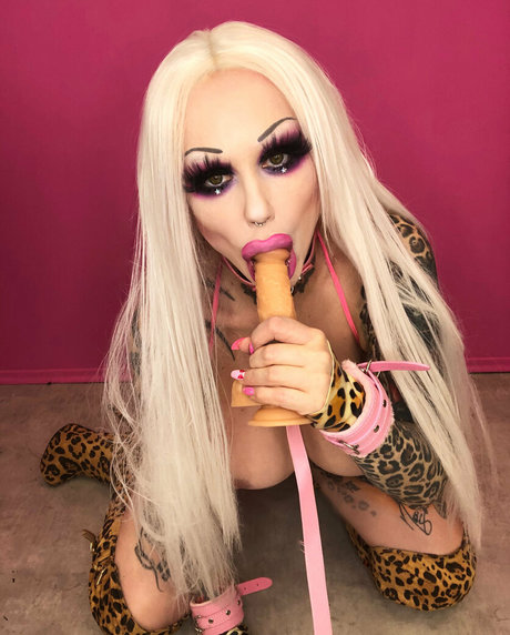 teen lesbian onlyfans hot sexy pictures