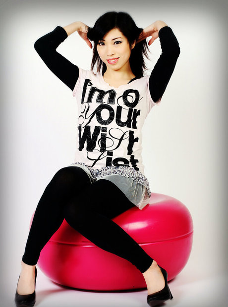 asian influencer onlyfans art naked galleries