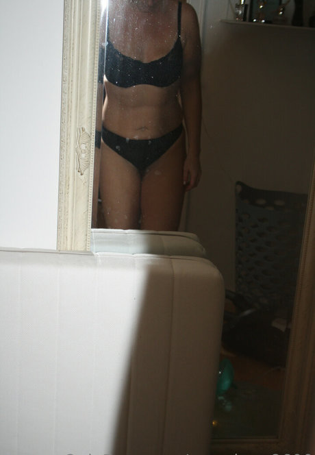 petite slut onlyfans free images