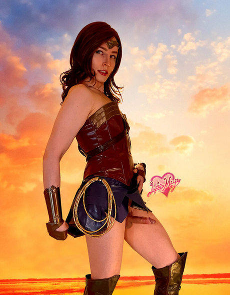 luciamaya sexy model picture