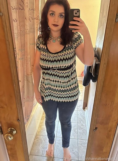 blonde babe onlyfans sexy nude photos