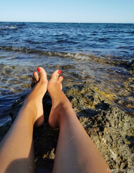 feetofmelanie hd star pictures