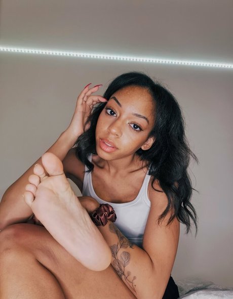 feetofmelanie exclusive pornstar gallery