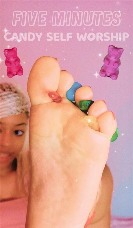 feetofmelanie perfect actress img