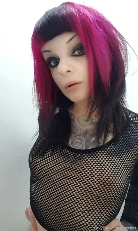 pixxigrrl adult actress photos