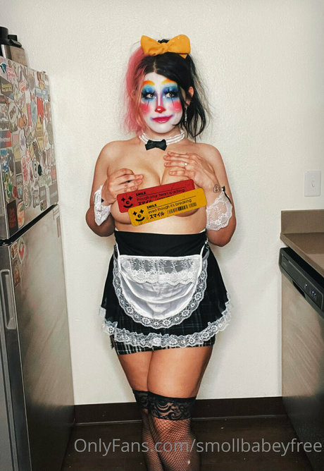 smollbabeyfree star naked archive