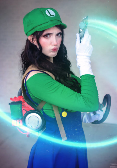 Tina Kinz erotic pornstar pictures