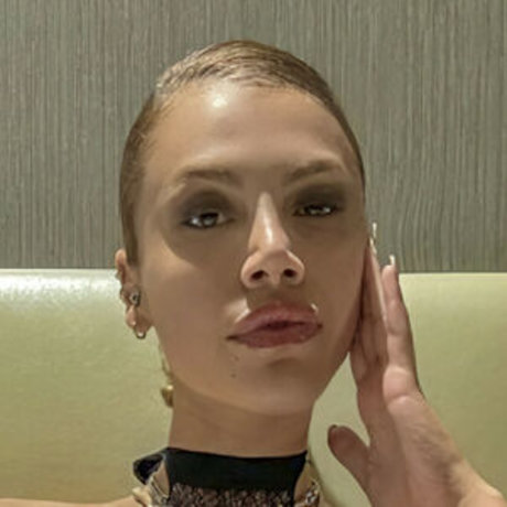 Ecem Guvenciler sexy pornstar image