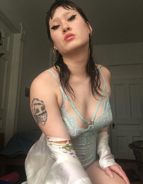 maylixx hot pornstar pictures