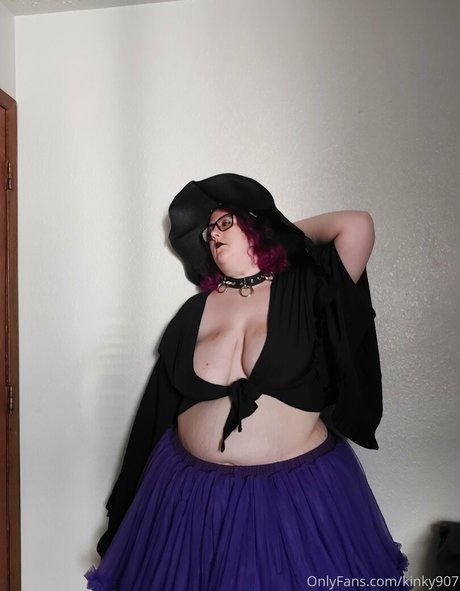 kinky907 model beautiful image