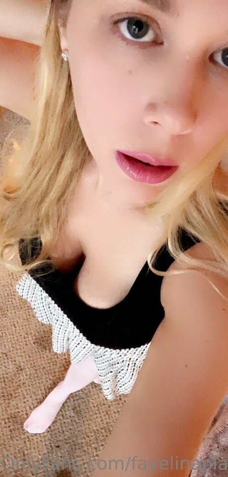 fayelinaplays xxx actress archive