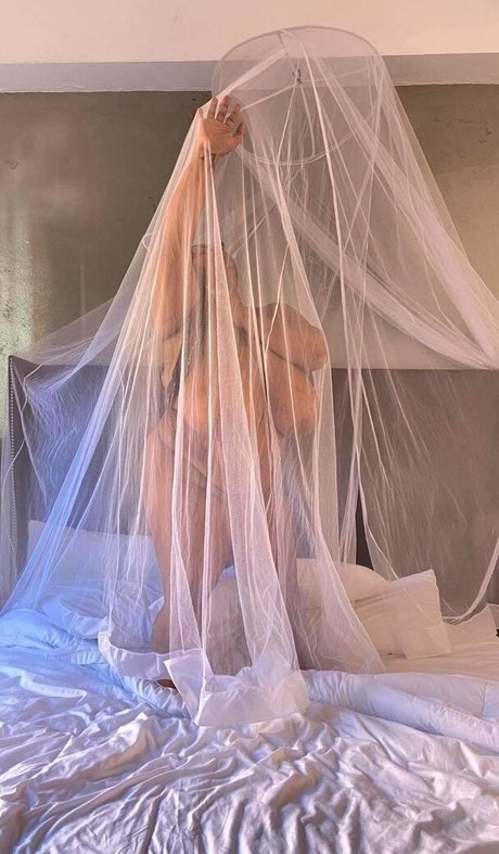 female popular onlyfans exclusive archive