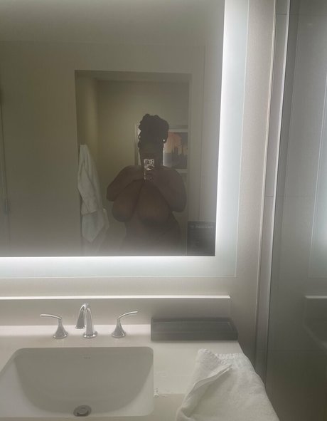 shaneii porn actress archive