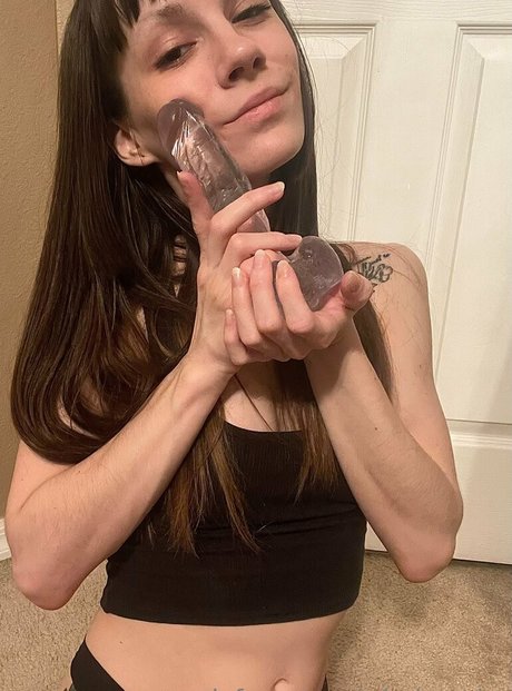 whoisambo nude actress pic