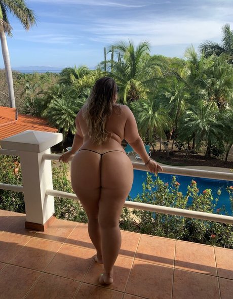 perfect feet onlyfans naked gallery