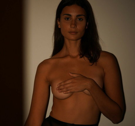 Ariannelayer porn actress picture