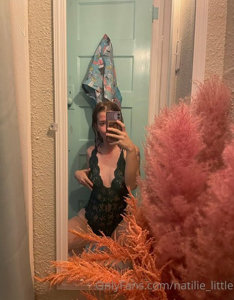 natilie little perfect actress photo