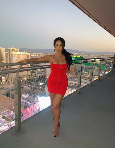 body onlyfans porno image