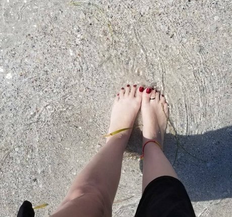 cuckold feet onlyfans hot nude galleries