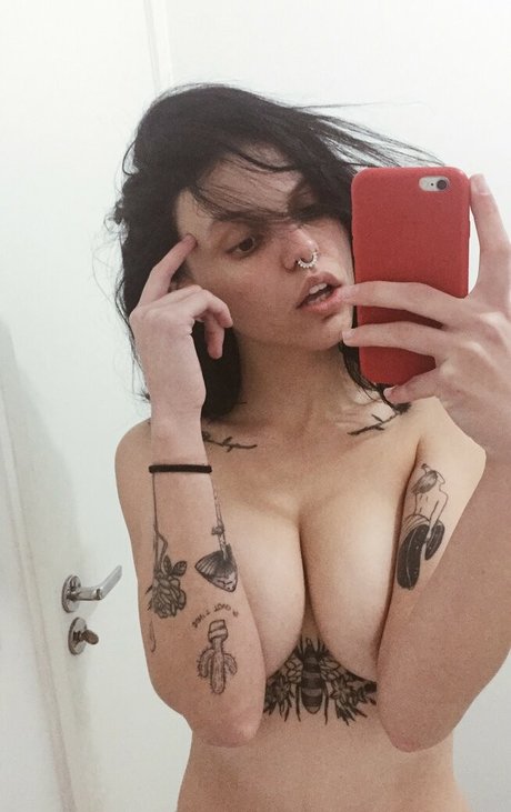 Leticia Marques sexy star picture