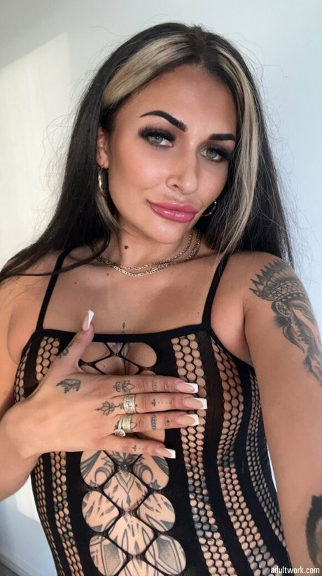 chubby princess onlyfans hot naked image