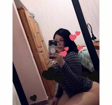 Pekeasmr porn star pics