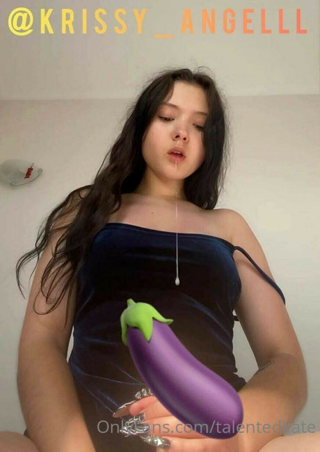 teen glasses onlyfans sexy naked pic