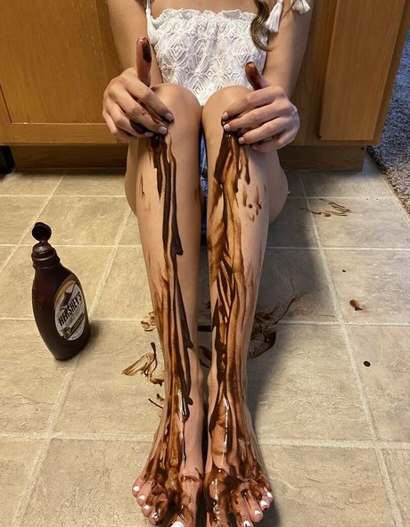 voyeur onlyfans adult photos