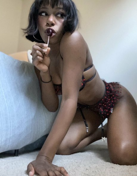 interracial threesome onlyfans pretty images