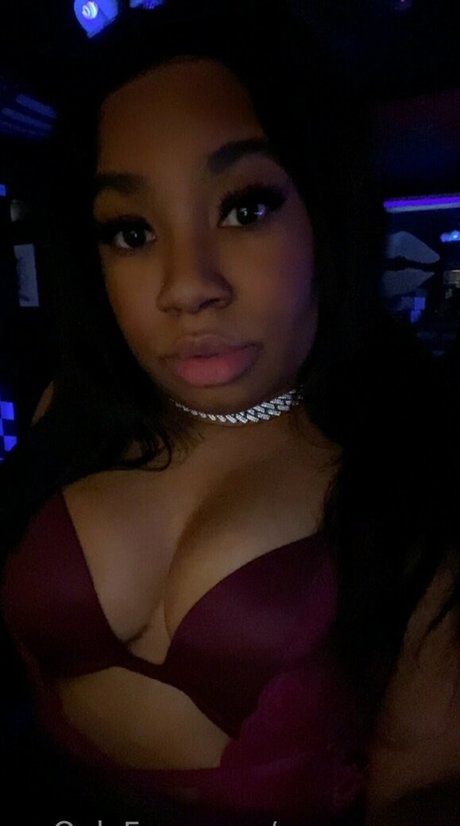 cymonnexo top pornstar img