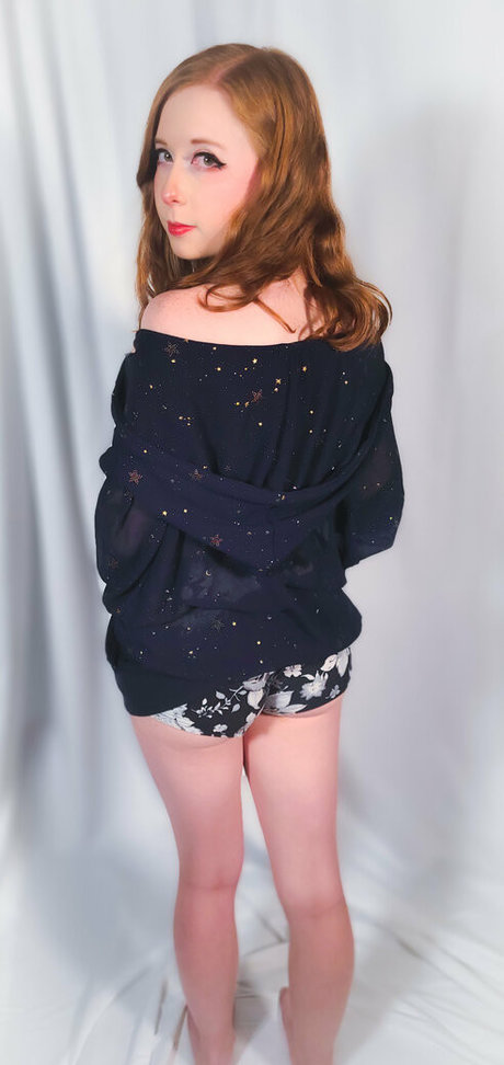 emswaifu naked model images