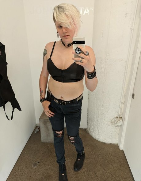 Demongirlcock beautiful star image