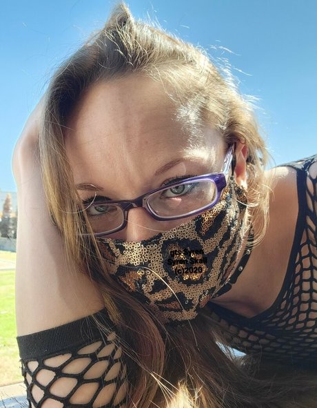 gtssyren top pornstar pic