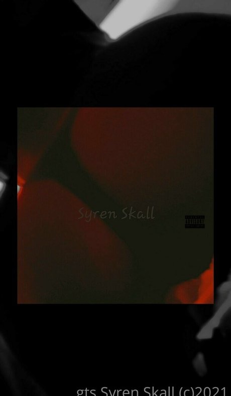 gtssyren sexy pornstar photo