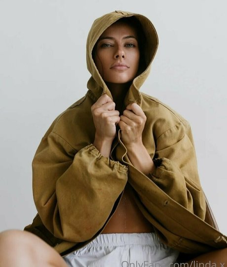 Linda x erotic star img