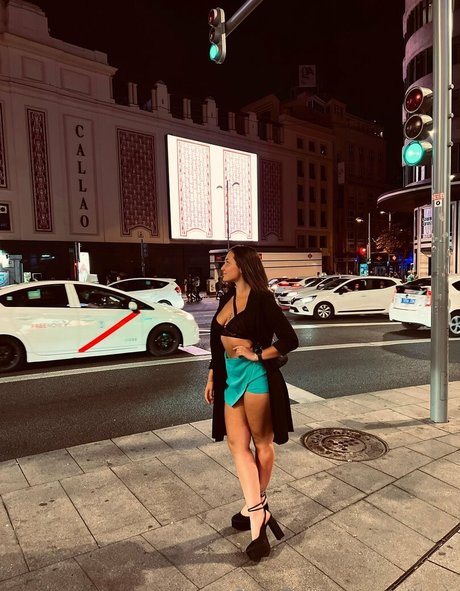 Winelover116 free actress img