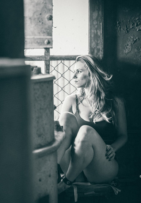 college girl onlyfans exclusive pics