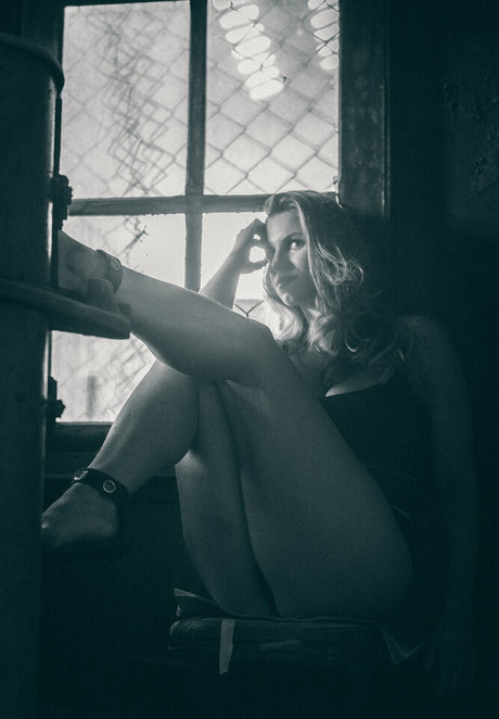 stepdaughter onlyfans nudes img