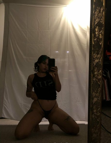 vero4u nudes actress image