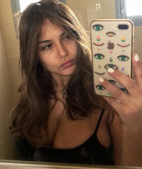 Evelin Aizenberg naked pornstar gallery