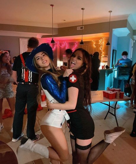 Julia Katelyn Ernst model pornographic picture