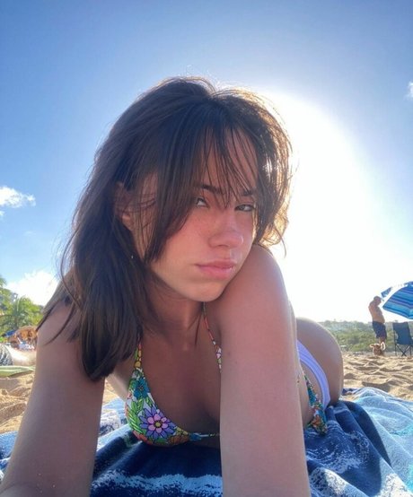 black kitty onlyfans top picture