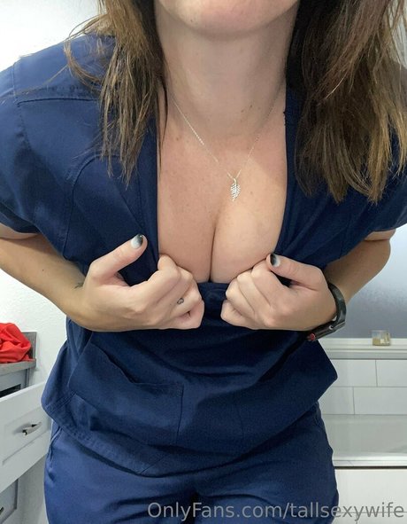 ebony pussy onlyfans top img